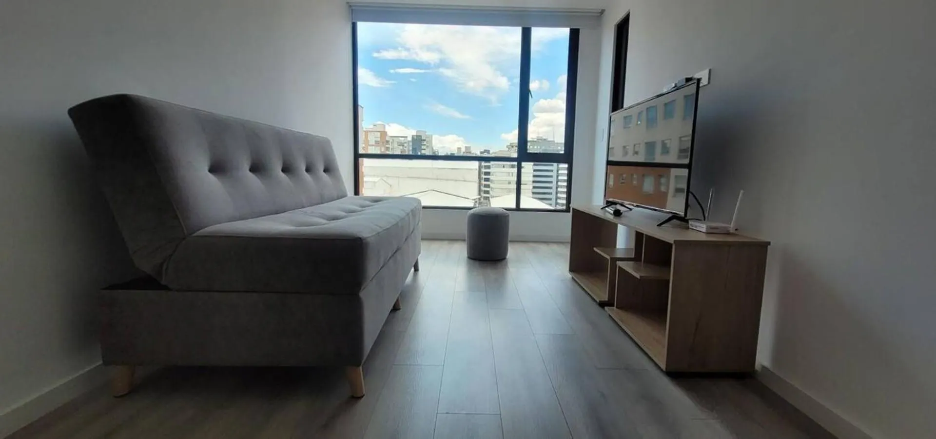 Stylish Suite W Rooftop Jacuzzi Quito Apartment